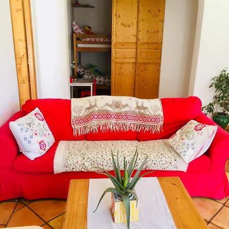 Rez De Jardin De Chalet Bois , Calme Et Verdure ! Saint-Martin-Vésubie エクステリア 写真