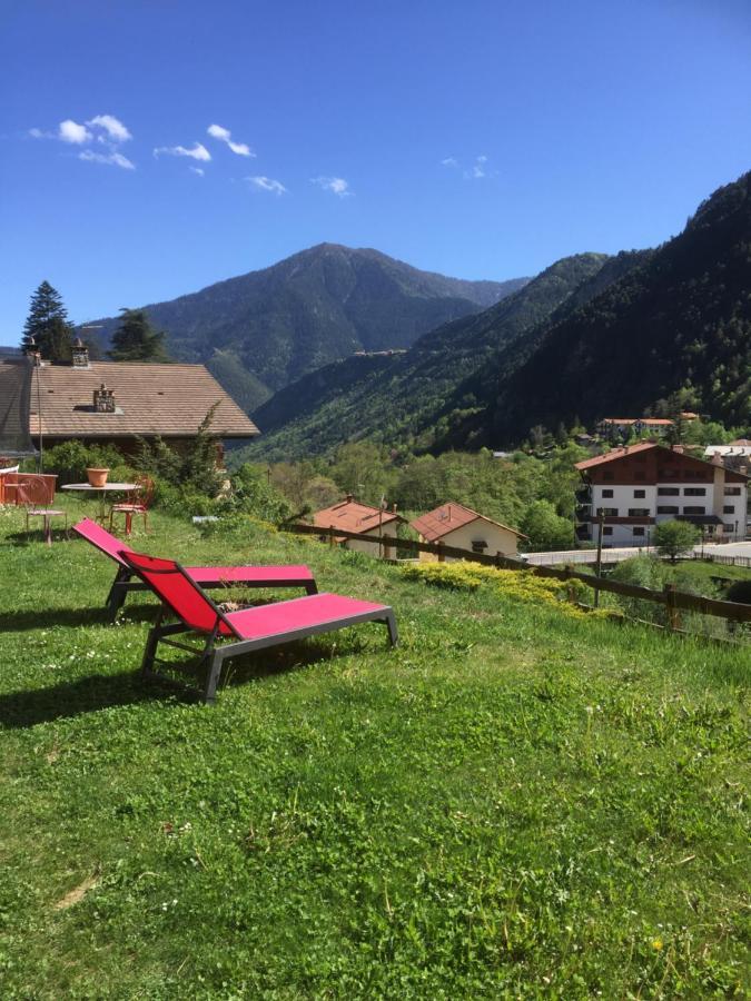 Rez De Jardin De Chalet Bois , Calme Et Verdure ! Saint-Martin-Vésubie エクステリア 写真